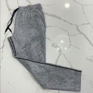 Lululemon joggers